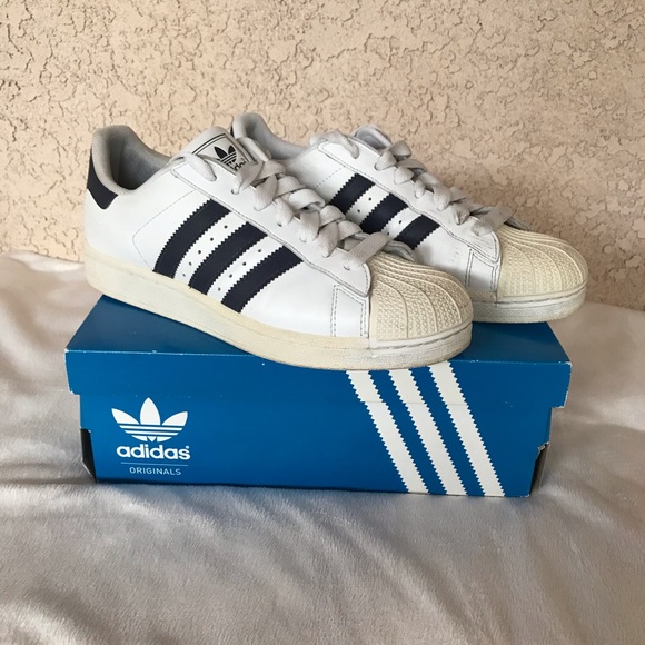 white and navy adidas